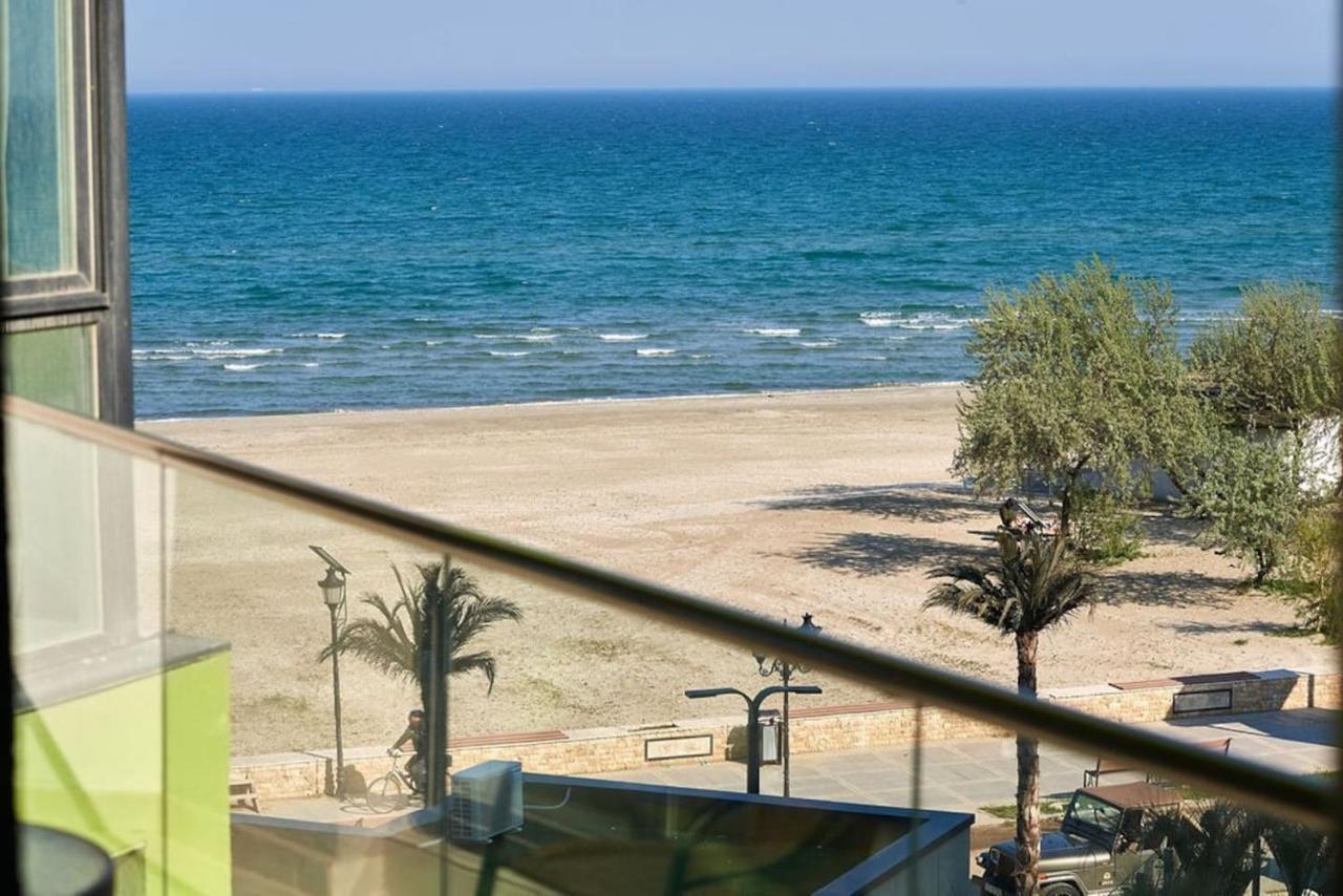 Blue Apartment In Spa N Pool Beach Resort Năvodari Buitenkant foto