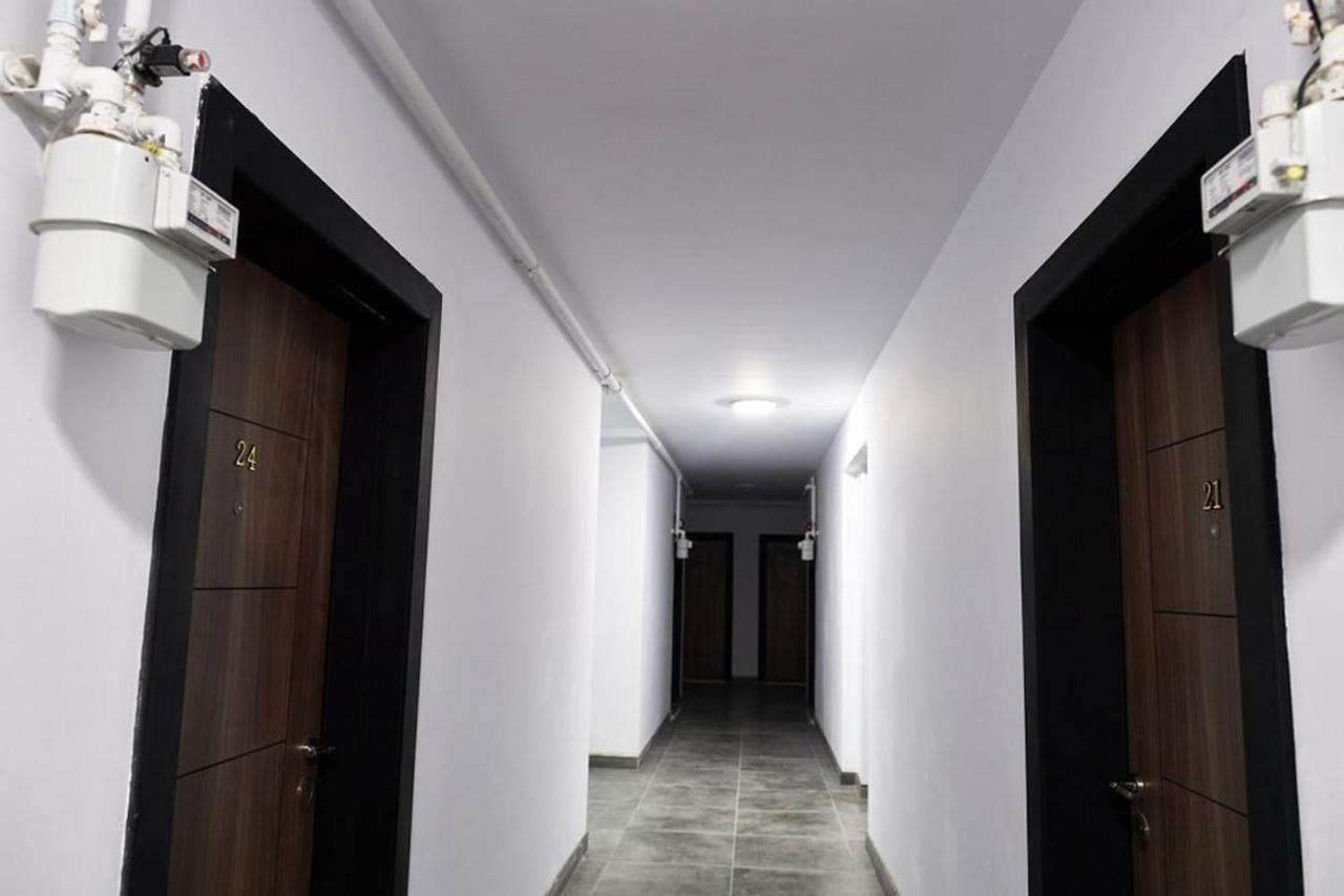 Blue Apartment In Spa N Pool Beach Resort Năvodari Buitenkant foto