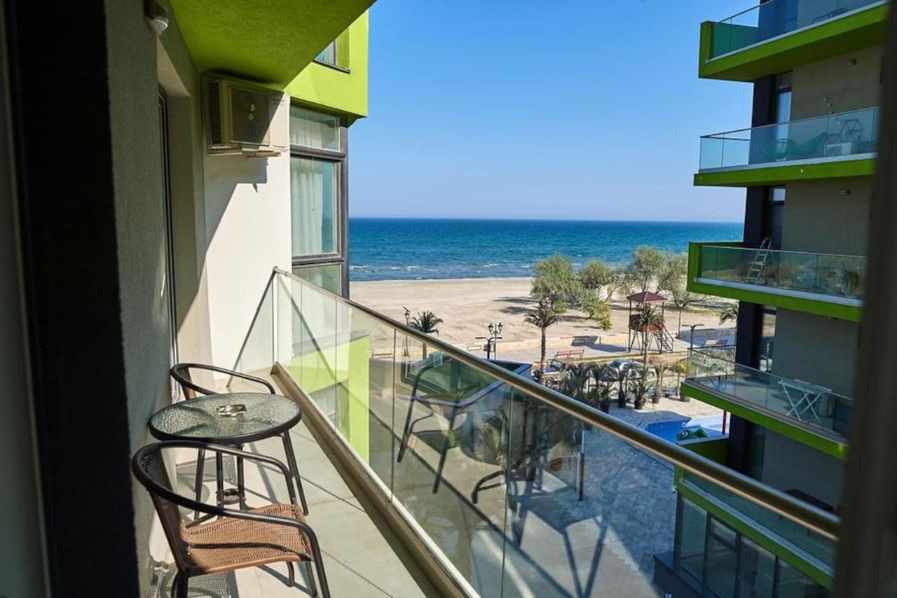 Blue Apartment In Spa N Pool Beach Resort Năvodari Buitenkant foto